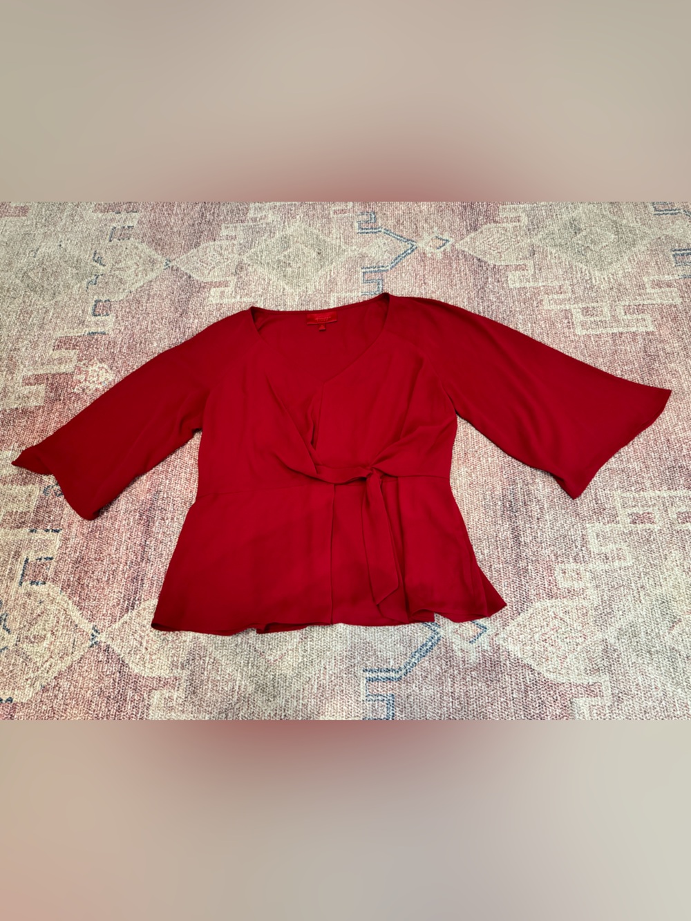 Jennifer Lopez medium rosey red tie wrap 3/4 bell sleeve v neck blouse top